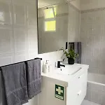 Casa Grutas São Vicente